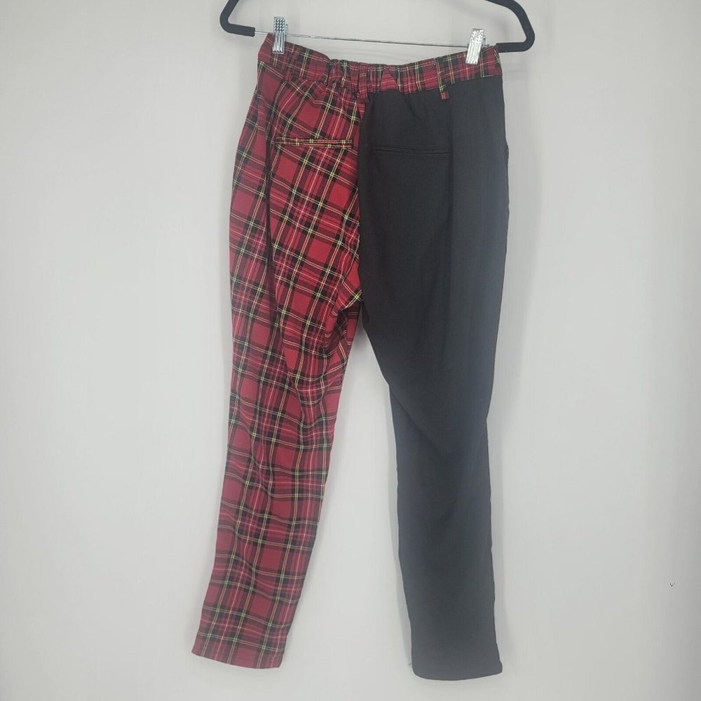 Hot Topic Black Red Plaid Split Leg Pants  Trousers Crop Pockets Size Medium - Picture 5 of 6